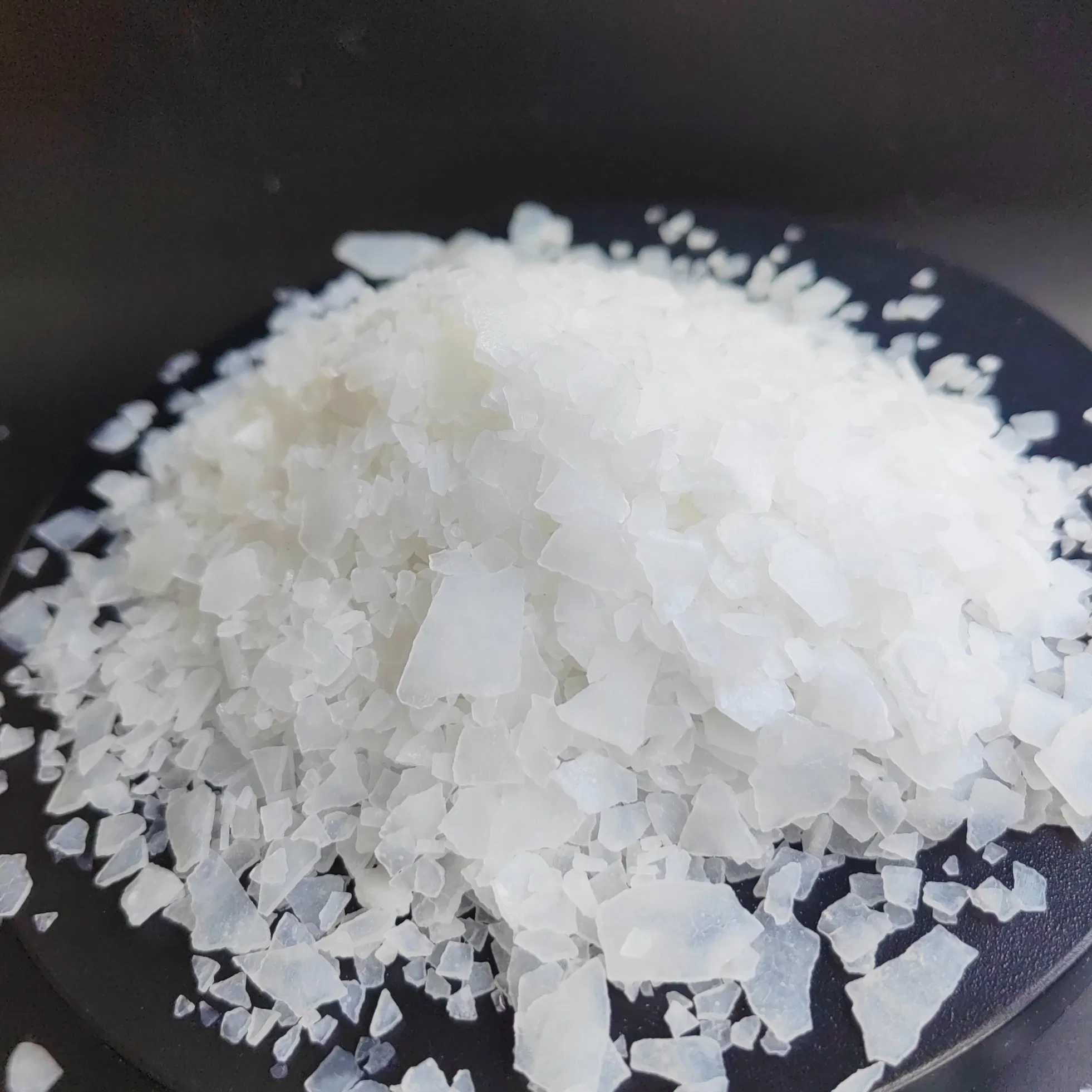 Industrial Grade Magnesium Chloride Snow Melting Agent for Effective Ice Management