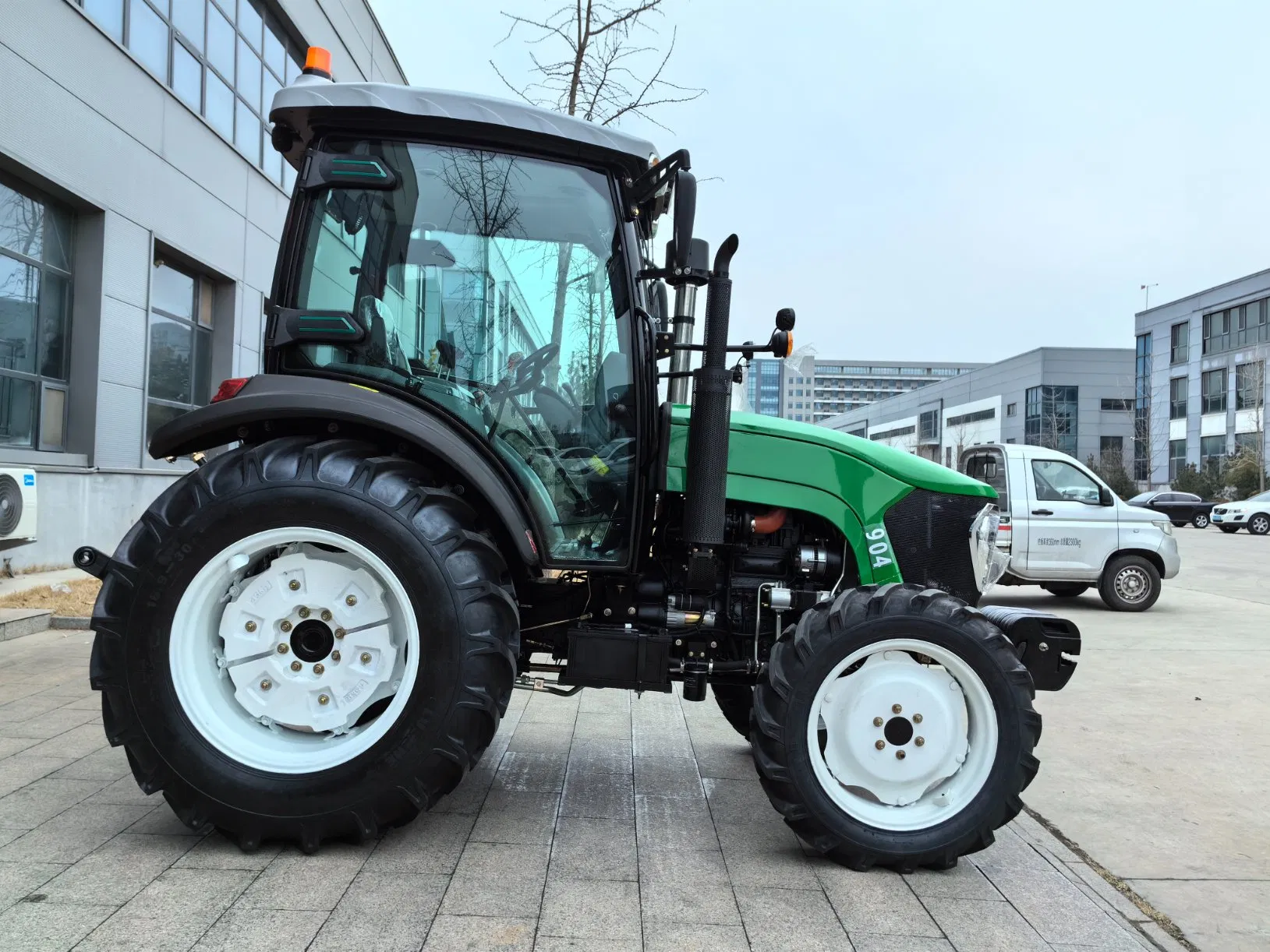 Usine de tracteurs de Weifang Fourniture de tracteurs agricoles à roues 4X4 de 50CH 60CH 70CH