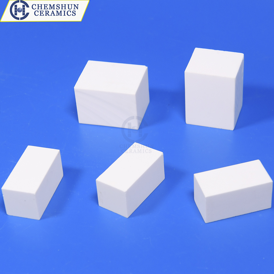 Alumina Ceramic Block Cube Wear Resistant Ceramic Lining
