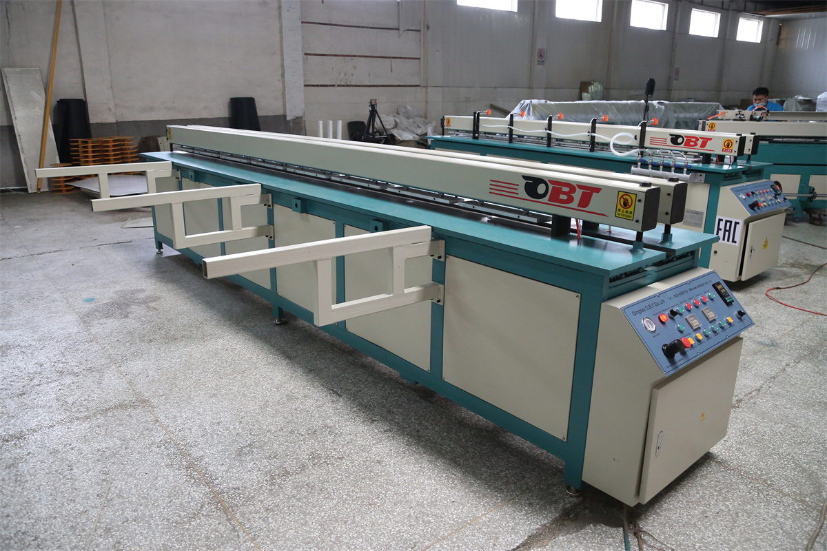 Obt--Machine à souder et plier les feuilles en plastique automatique PVC PPR à bas prix chinoise