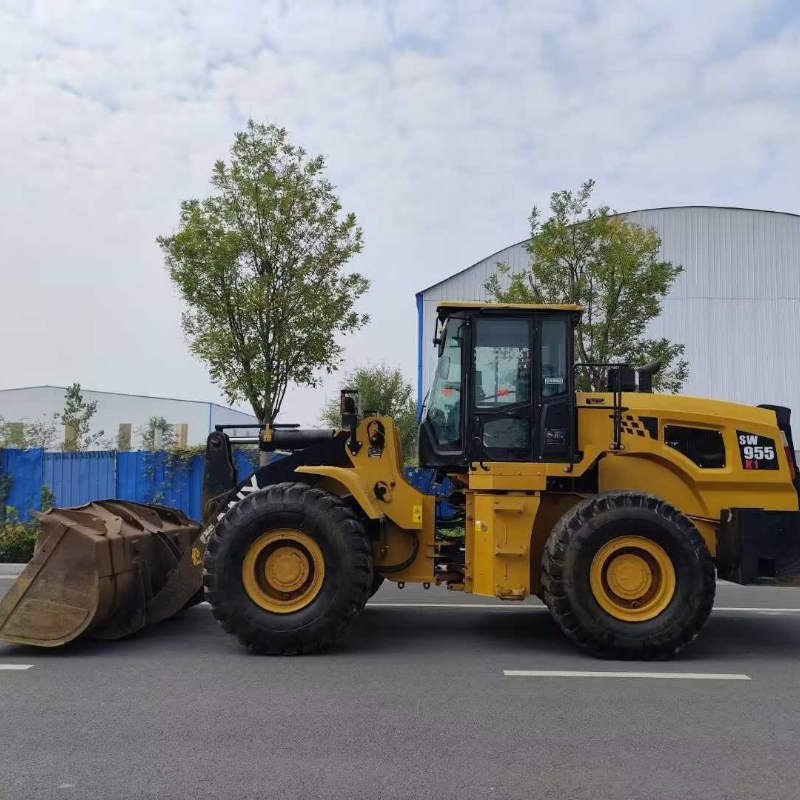 High-Performance Second-Hand Wheel Loader - Great Condition &amp; Low Operating Cost