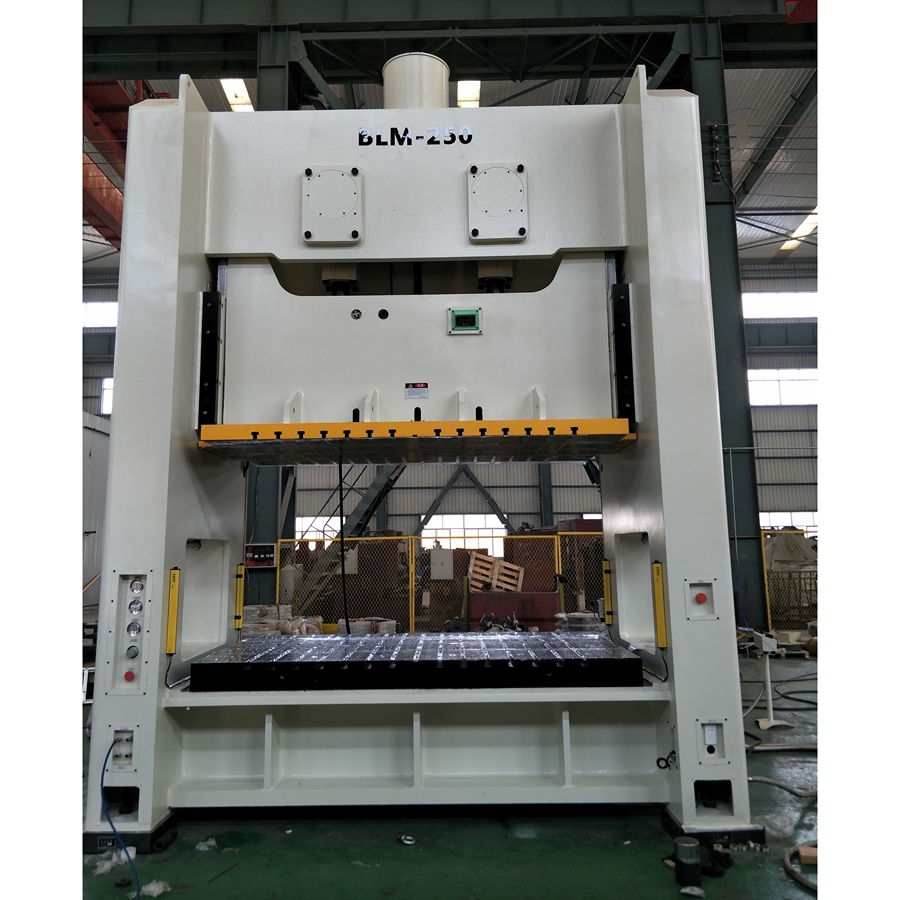 High-Performance Precision Punch Press Machine for Metal Fabrication and Stamping