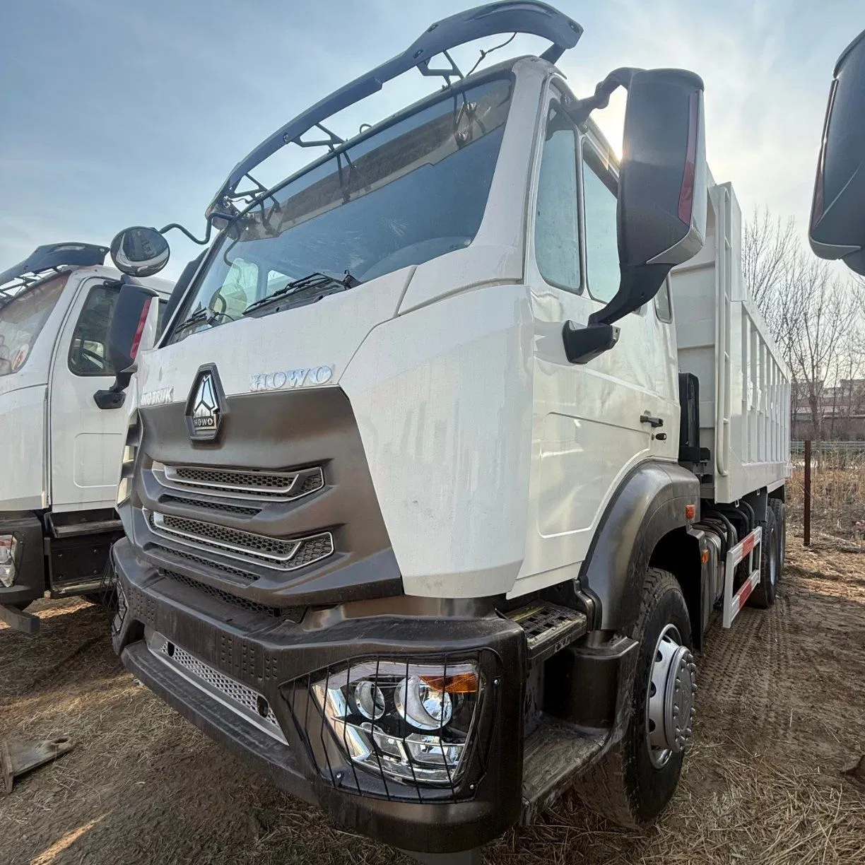 Used Sinotruk HOWO NX 6x4 10 Wheeler 40 Ton Dump Truck