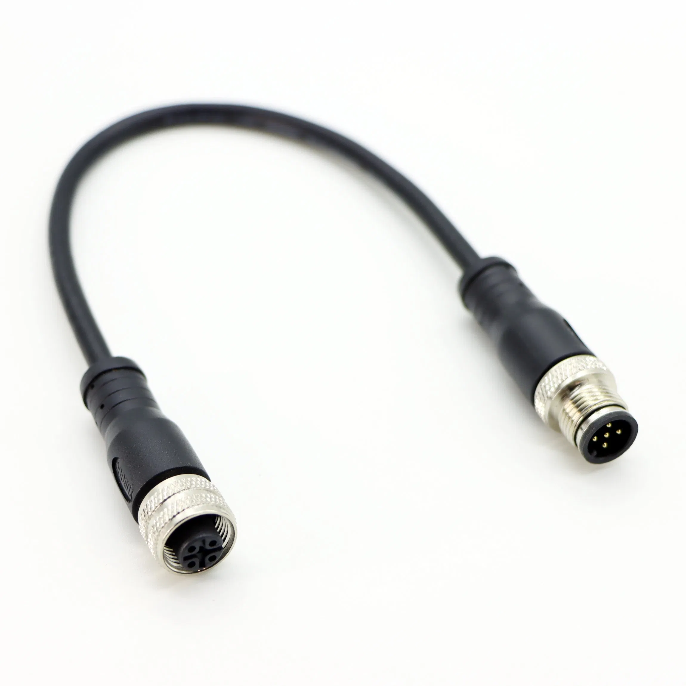 Conector impermeable M12 con clavija de doble cabeza de 4 orificios y línea de conexión M12