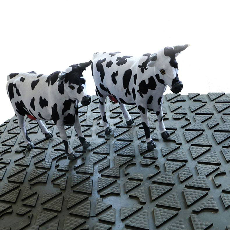 Horse Stall Stable Dairy Cow Rubber Mat for Walking/Holding/Milking Areas Cow Mattress Cow Floor Mat