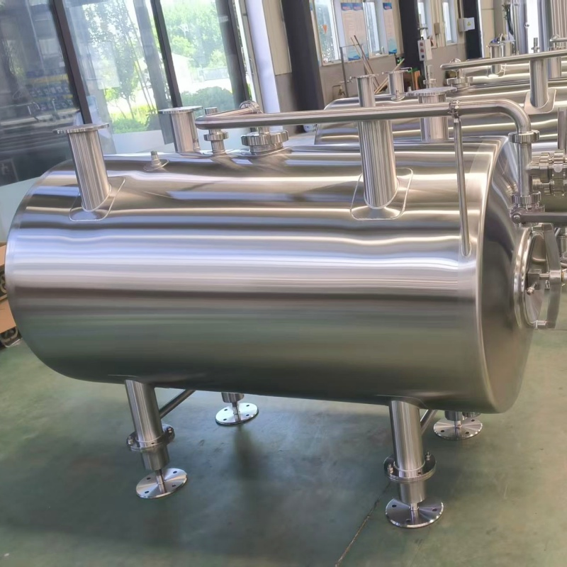 Tanque horizontal de acero inoxidable para fermentación y almacenamiento de cerveza