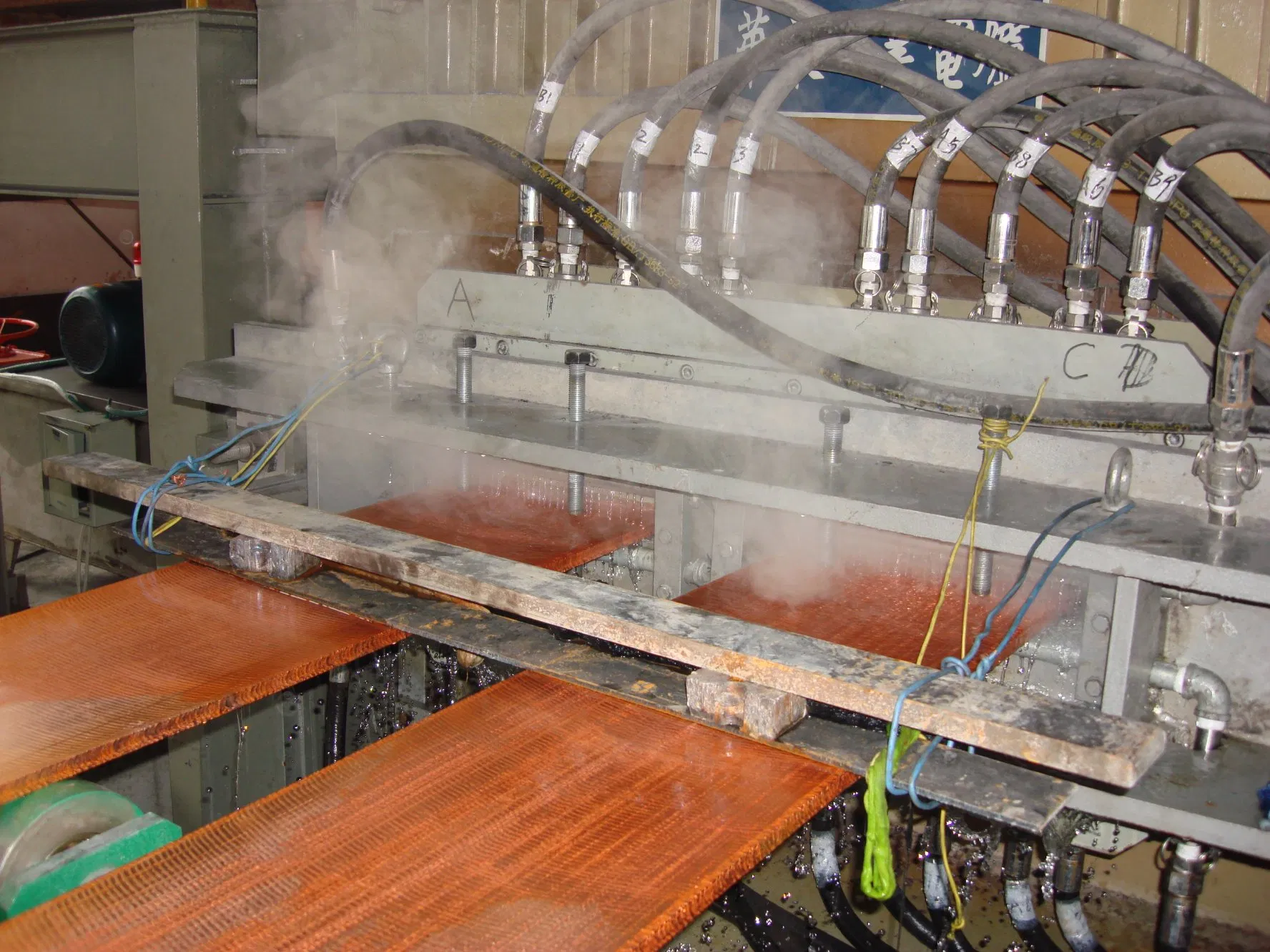 Machine de coulée continue avancée pour le cuivre et le laiton