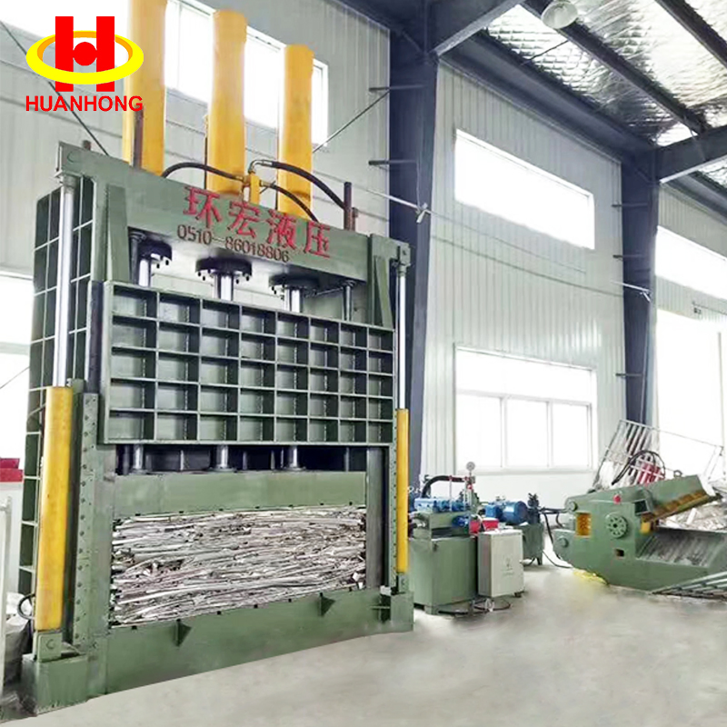 Huanhong Hydraulische Vertikalballenpresse für Kunststoff, Altpapier, PET-Flaschen, Schrottmetall-Recycling
