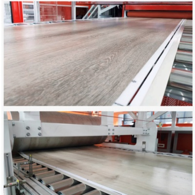 Einfache Click-Installation RPET-Bodenbelag-Schaf-Produktionslinie mit Doppelschneckenextruder automatischem Federlader T-förmiger Form 3-Walzen-Kalander Kühlhalterung