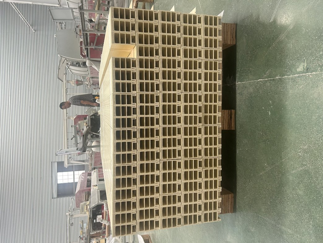 Durable Wood-Plastic Door Frame for Hotel Decoration
