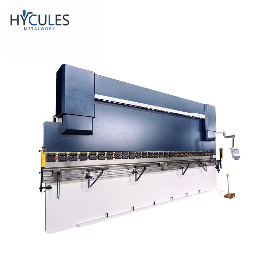 Plegadora CNC E310P de alta precisión de 200T y 6000 mm para el plegado de cobre