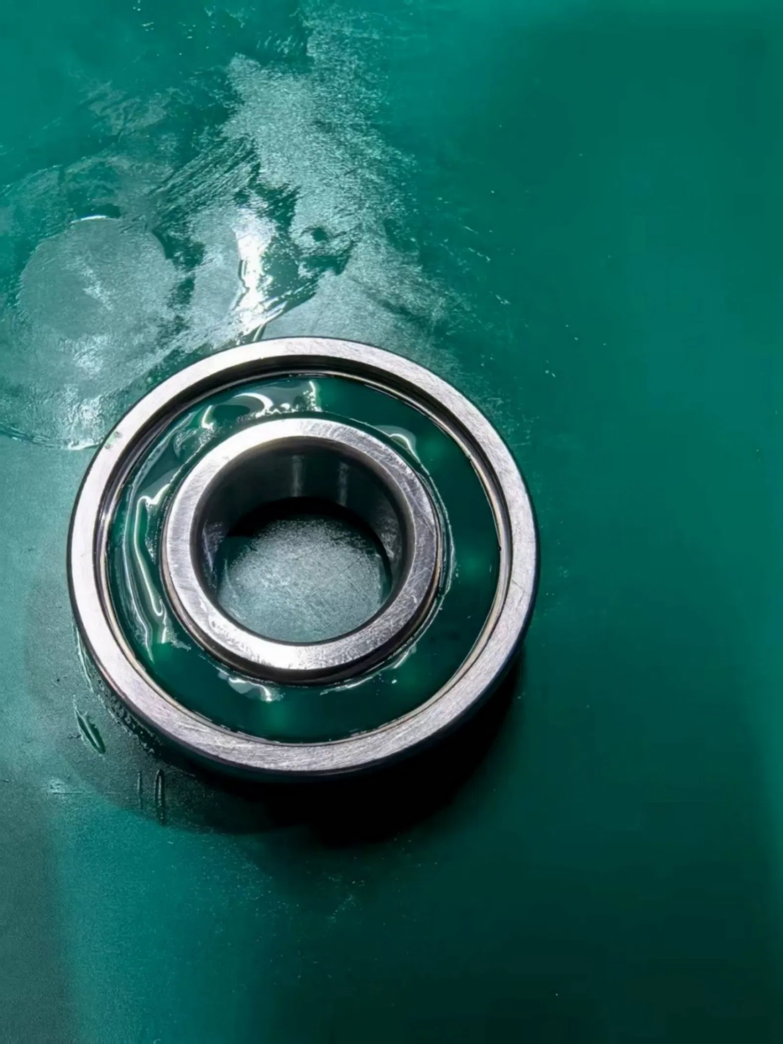 Low Friction Self-Lubricating Bearings for Heavy Industrial Machinery