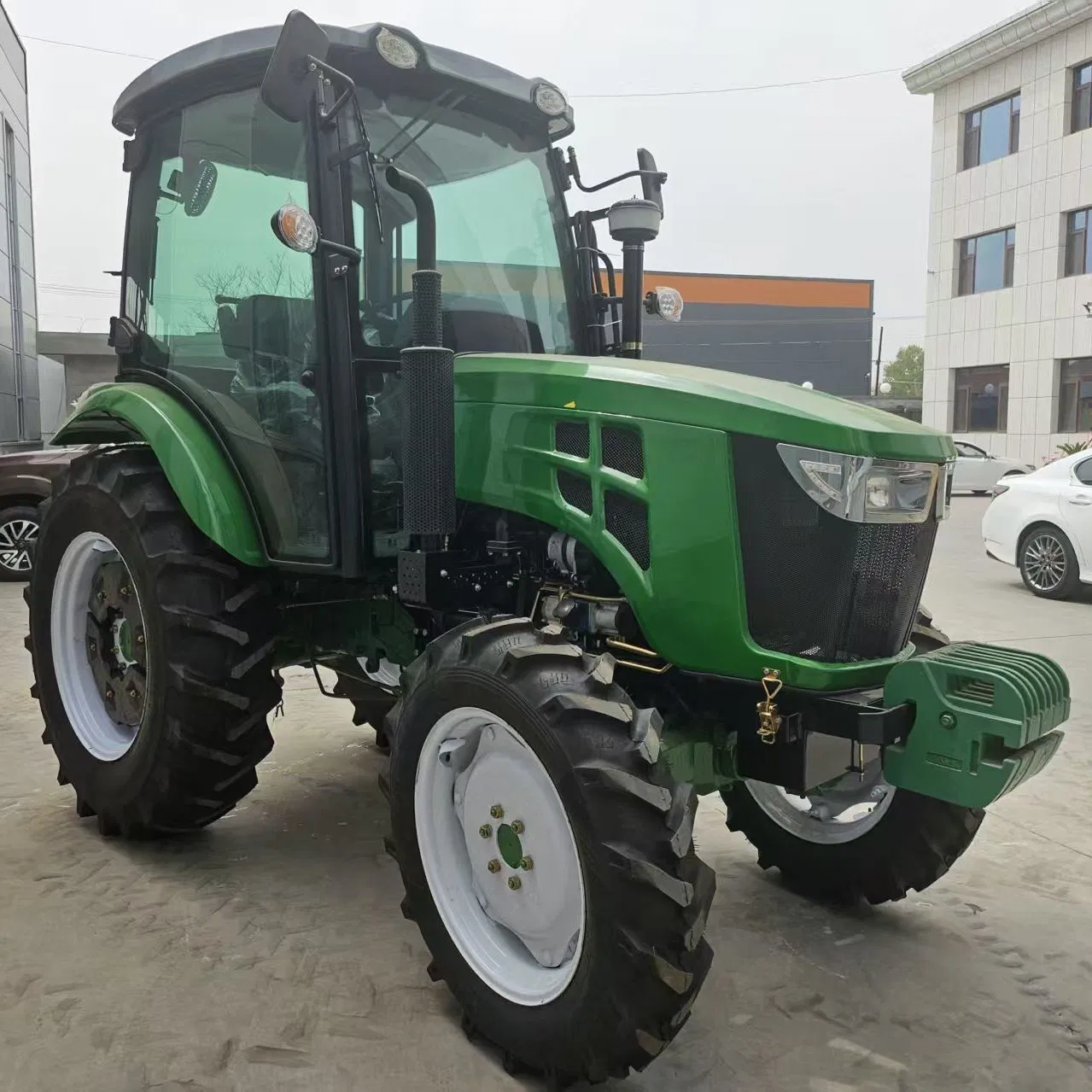 High Quality Durable Multi-Function 50HP 4WD Farm Tractor