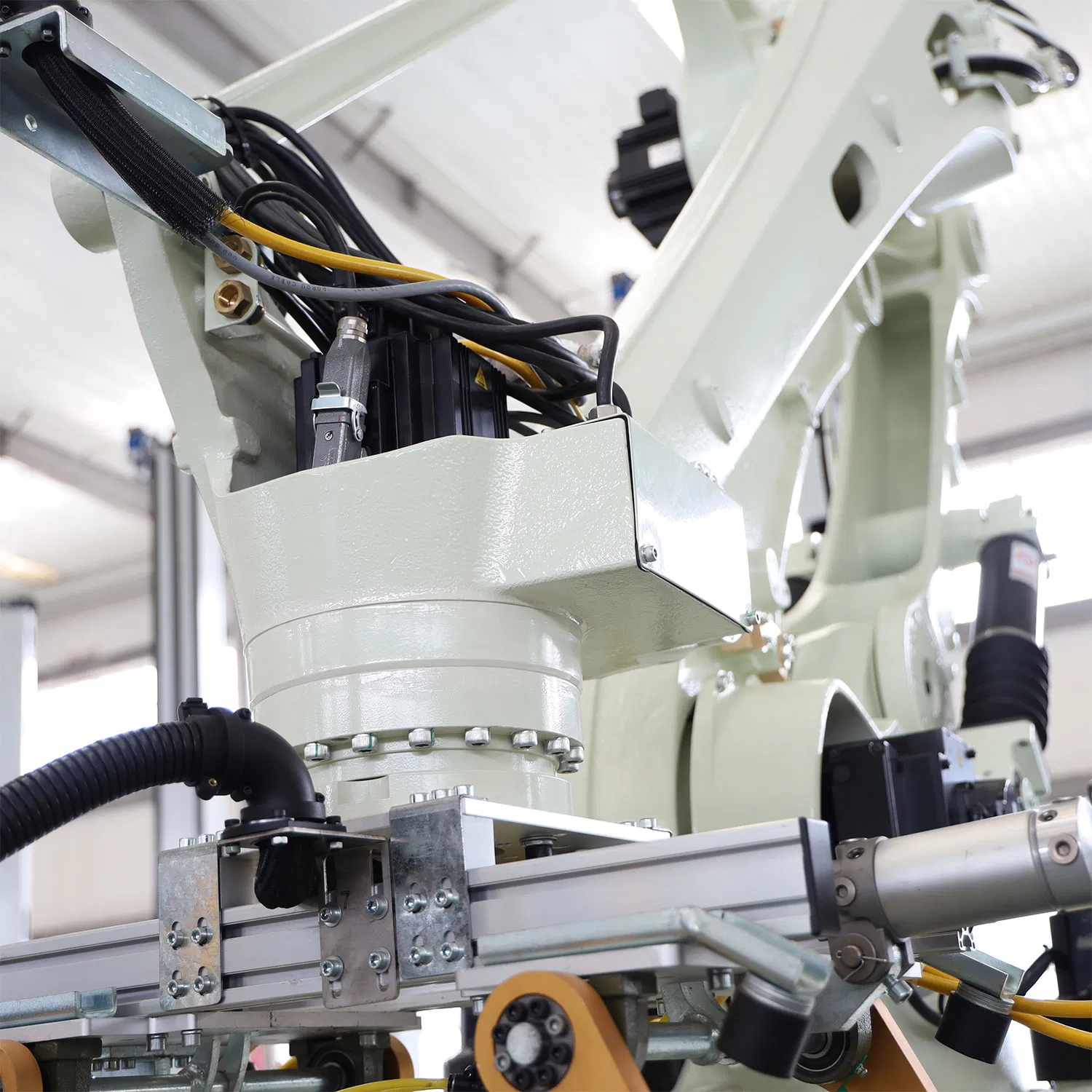 Low Energy Consumption Electric Industrial Palletizing Machine Robotic Palletizer