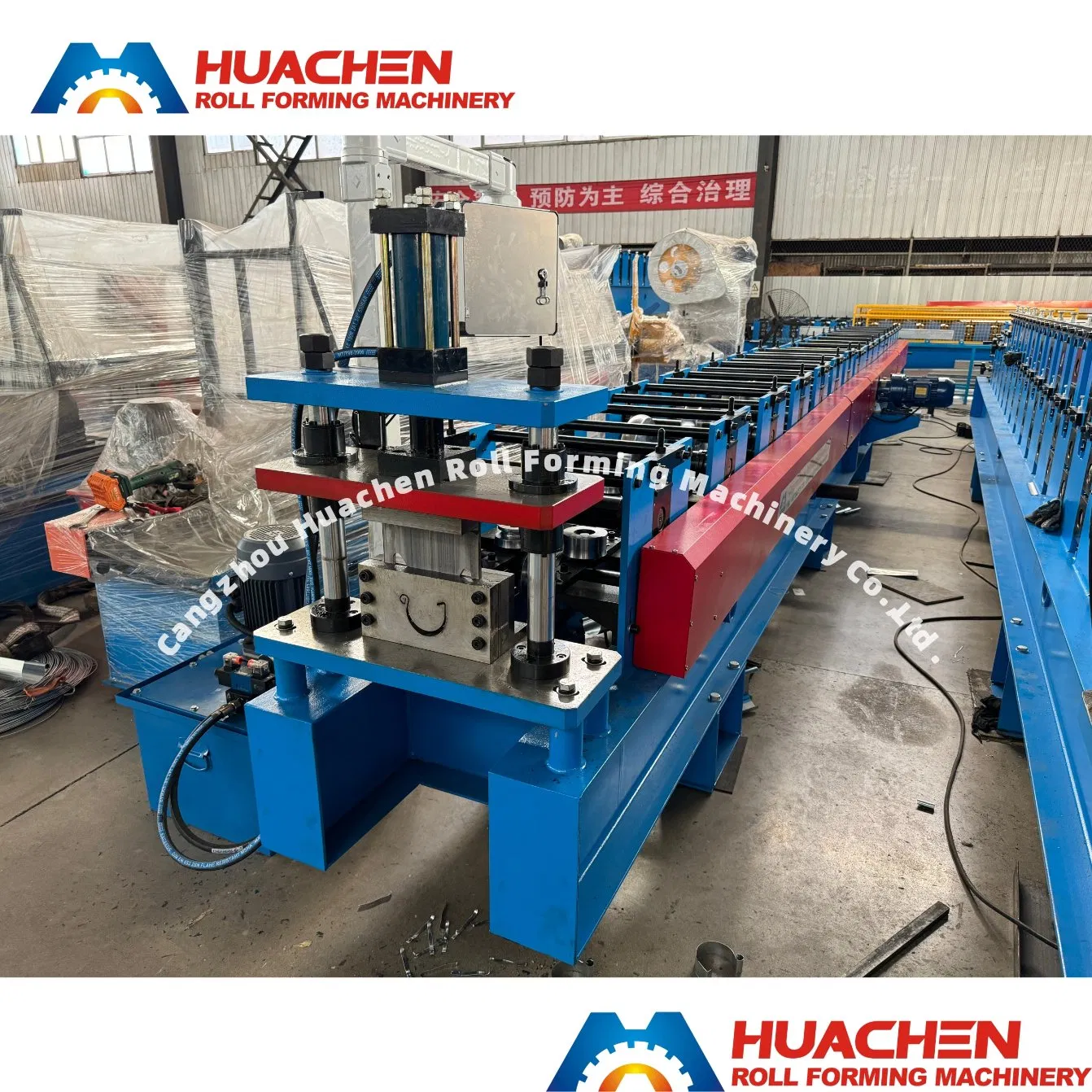 Máquina para fabricar canaletas semicirculares de cobre Dx52 Dx53