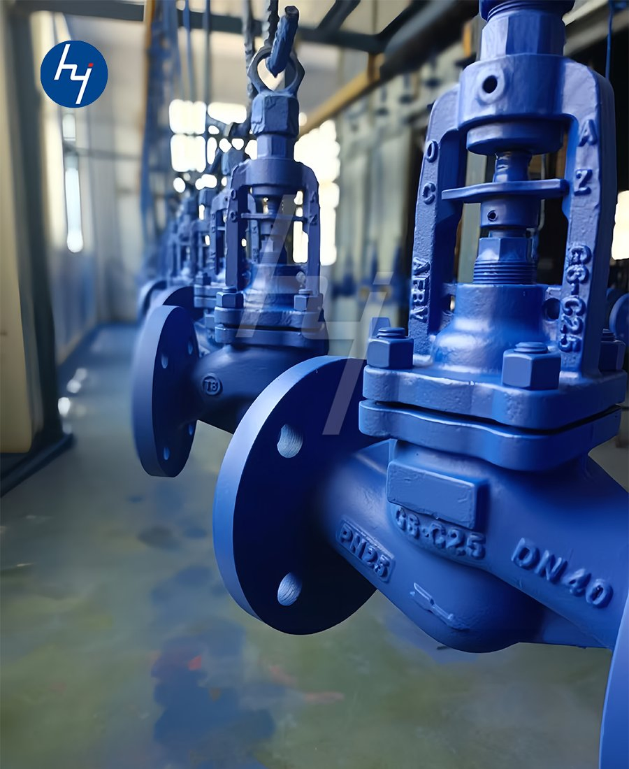 Cast Steel Manual Flange Globe Valve DN15-DN200 Bellow Seal for Water Gas Oil