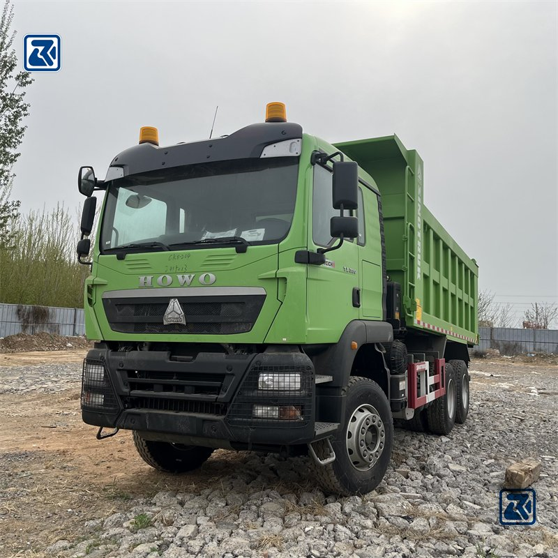 Sinotruk HOWO Tx 6X4 371HP Camión Volquete