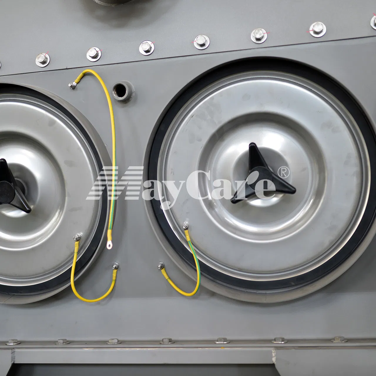 Maycare Compact Industrial Cartridge Filter Dust Collector for Optimal Airflow