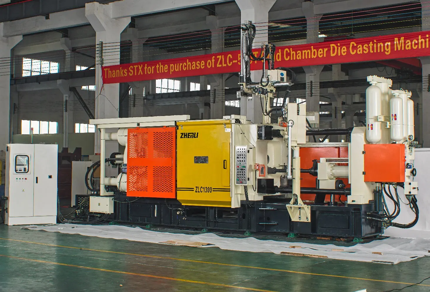 1300t Kaltkammer-Druckgießmaschine für Aluminium-/Messinglegierung