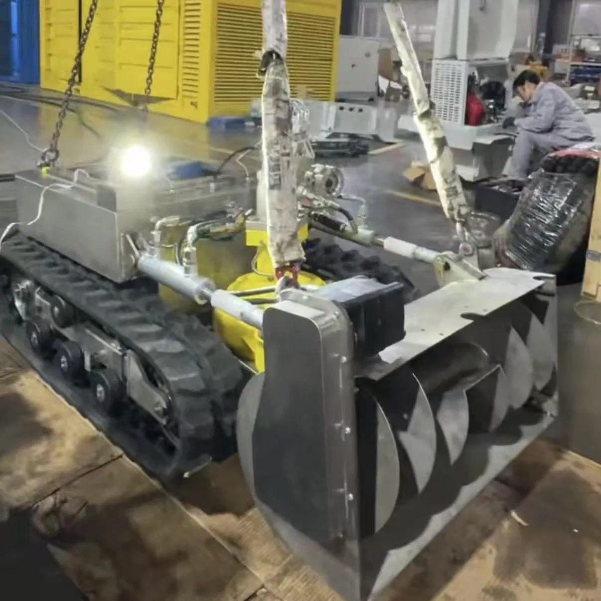 Hydraulic Dredging Robot 25MPa for Mud Removal and Cleaning