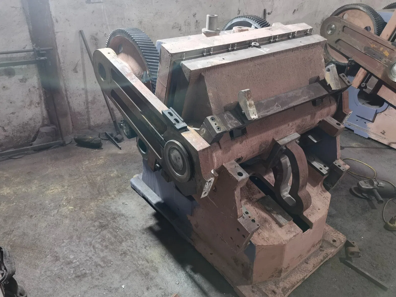 Corrugated Board and Ordinary Cardboard Die Cutter Machine