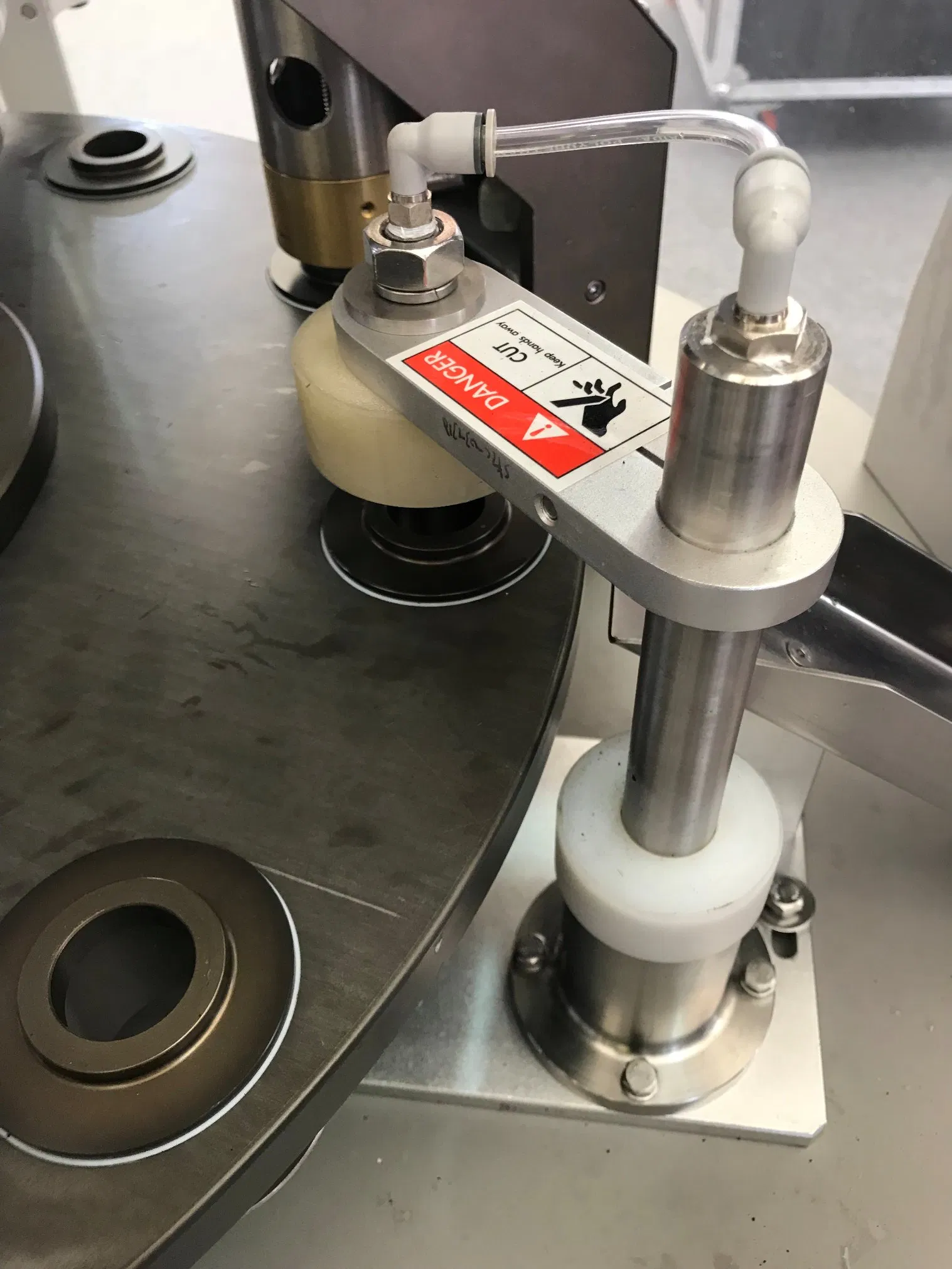 Sunyi Rotary High Grade Capriccio Nespresso Coffee Capsule Filling Machine