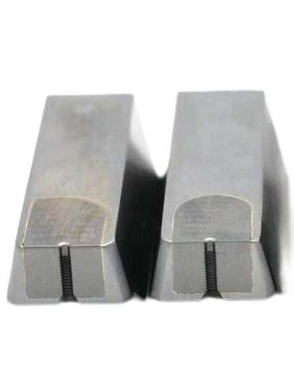 Carbide Wear Parts Nail Making Gripper Dies Cutter for Nail Making Machines