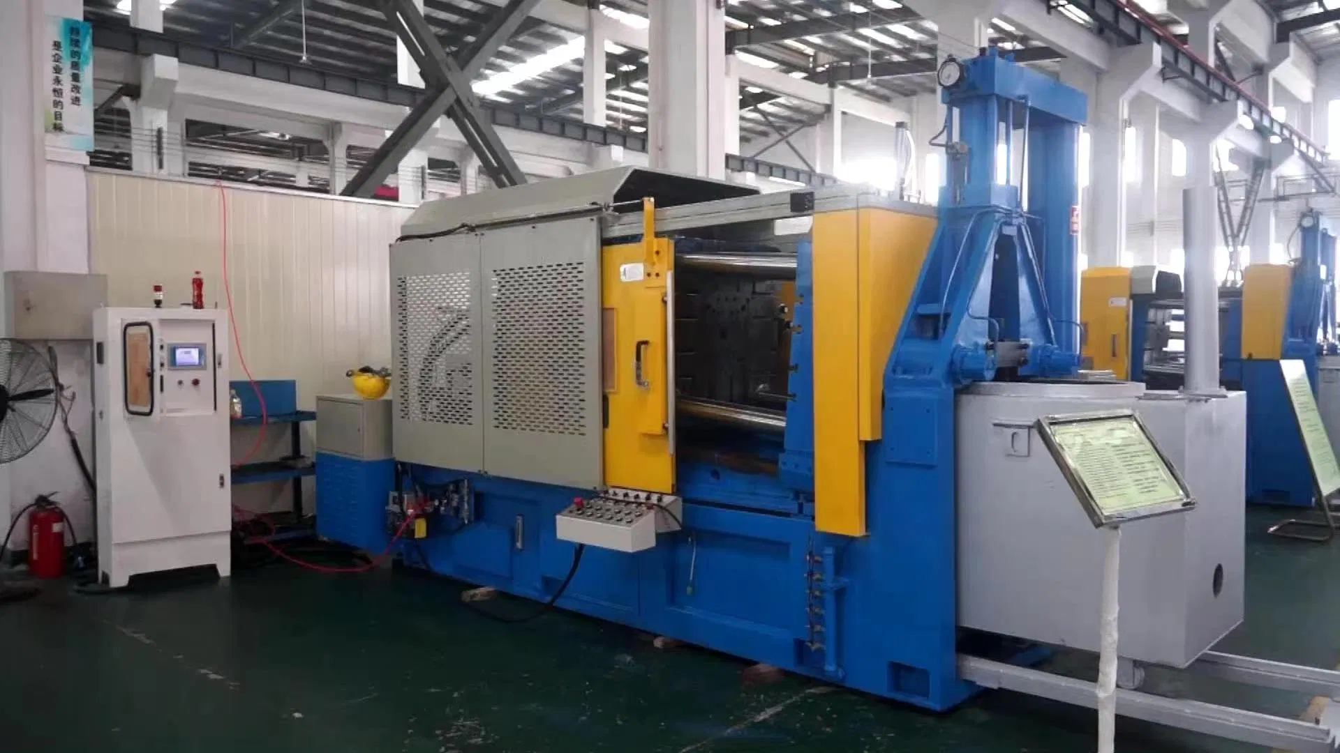 180t Warmkammer-Druckgießmaschine für Zink/Blei