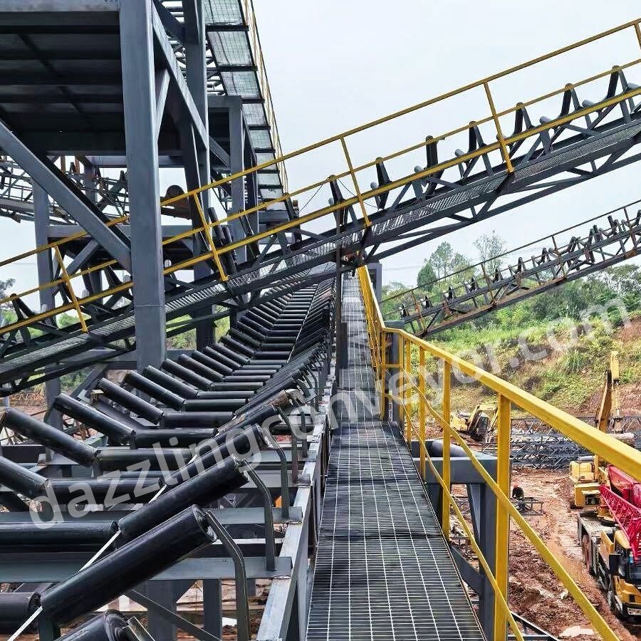 Heavy Duty Rubber Belt Conveyor for Bulk Material Transport in Mining Sites