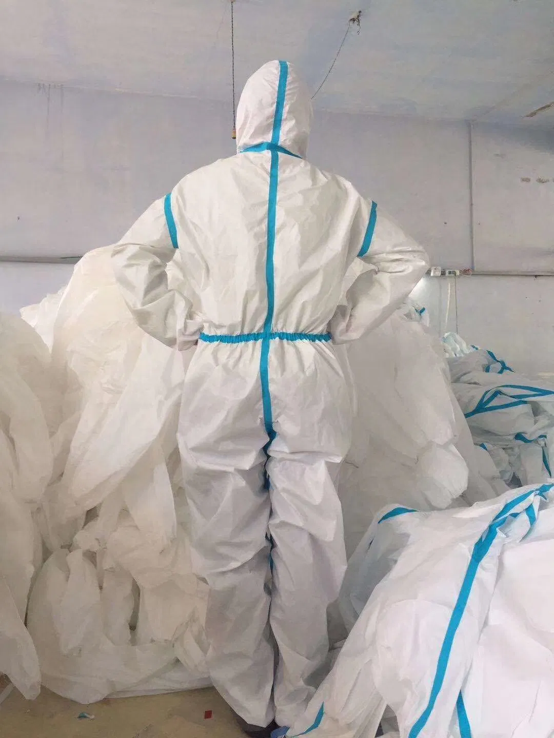 Disposable Blue Protective Coverall, PPE Coveralls, Nonwoven White Disposable Hooded Chemical Coveralls