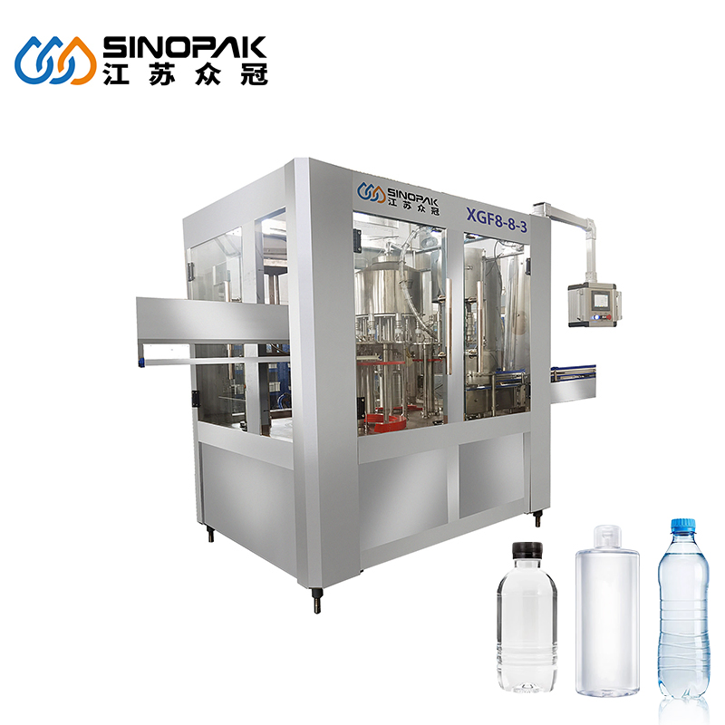 Linea di produzione e riempimento per bottiglie d'acqua minerale pura, succhi di frutta e bibite analcoliche da 200-2000 ml, 2000 bph