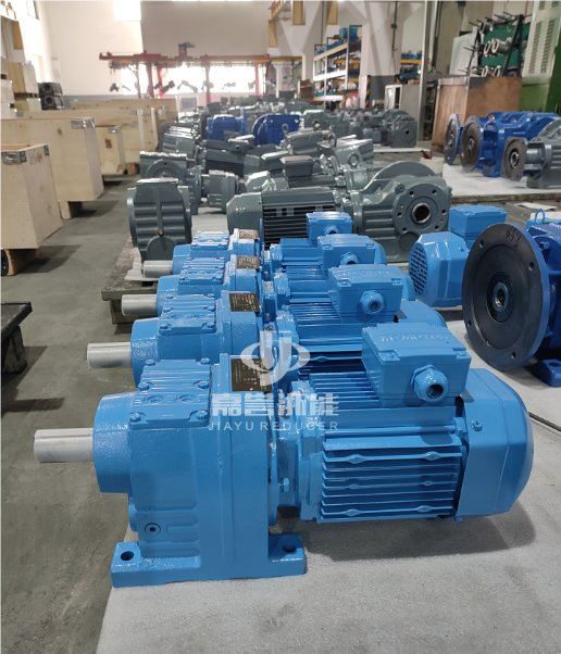 R37/R47/R57/R67/R77/R87/R97/R107/R137/R147/R167 Helical Gear Reducer, Alternative to OEM, Made in China