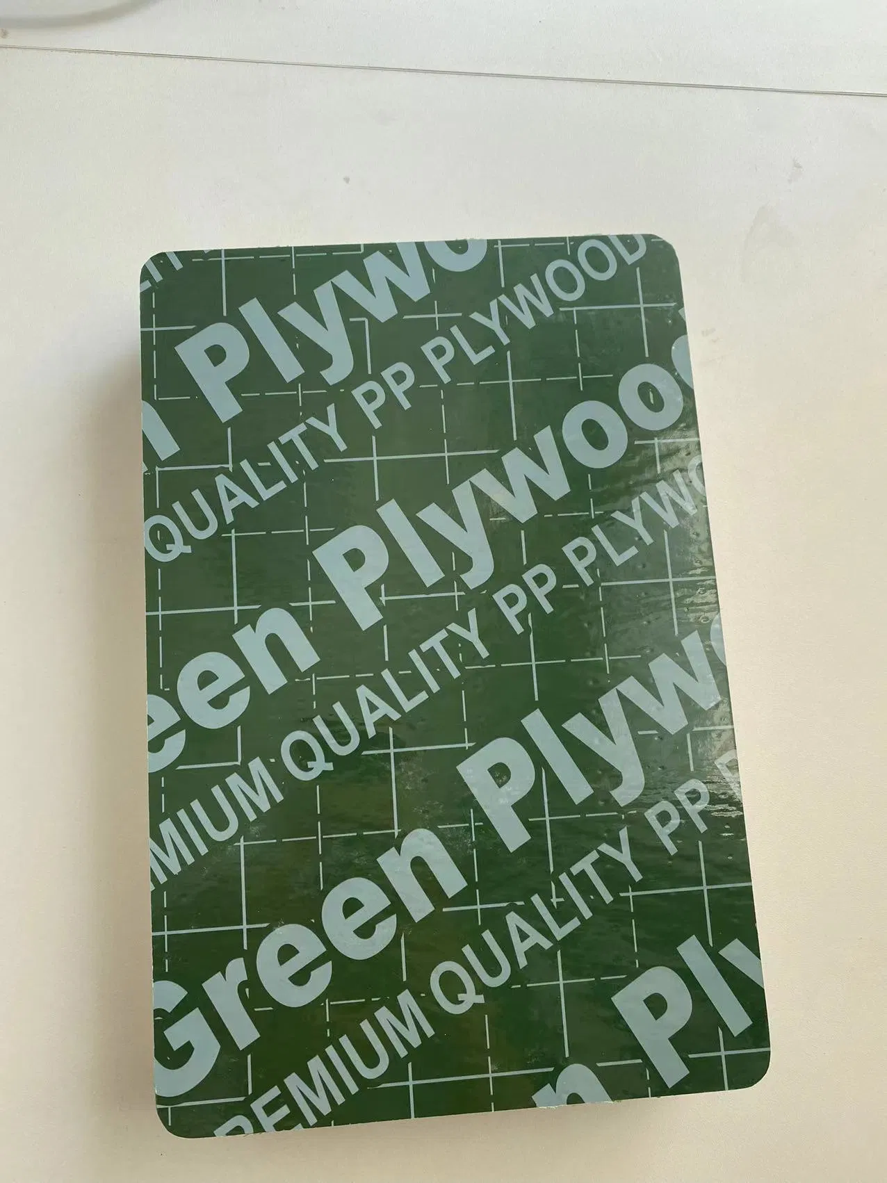 1220*2440*18mm Green PP Plastic Film Faced Plywood Construction Hardwood Plywood
