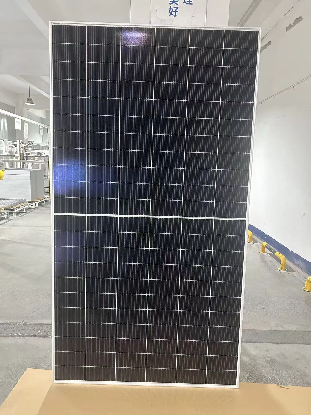 Vds Brand 650W 660W 670W Monocrystalline Silicon Solar Panel PV Module, Rotterdam Warehouse Stock