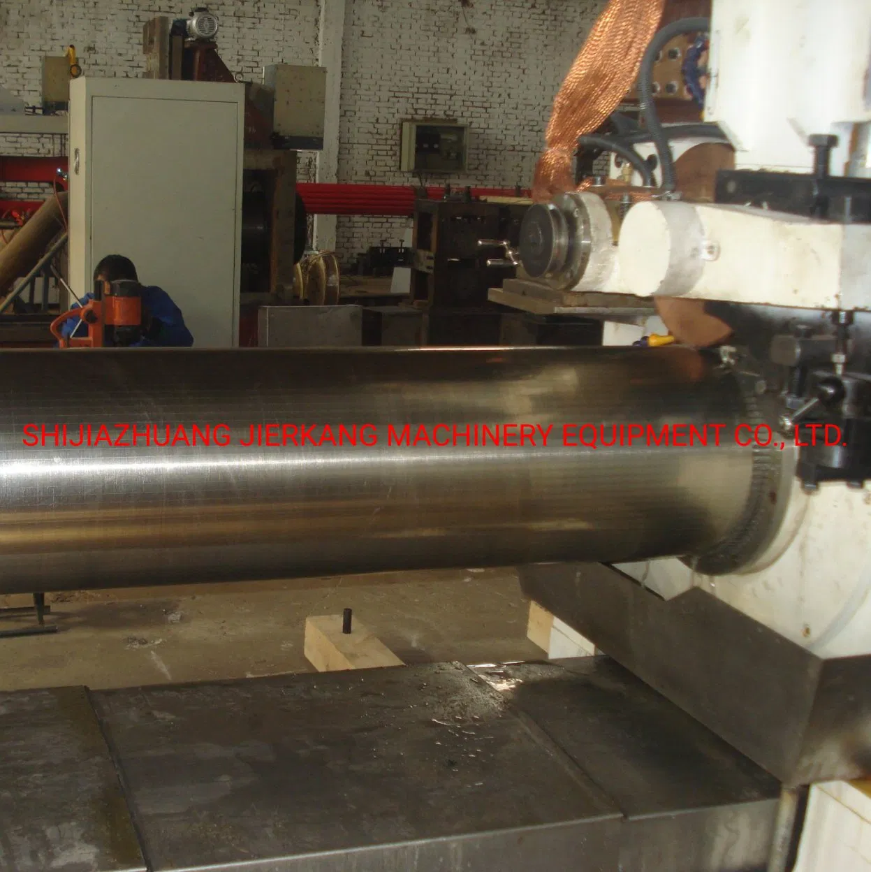 High Precision Stainless Steel Wedge Wire Slotted Johnson Screen Tube Welding Machine
