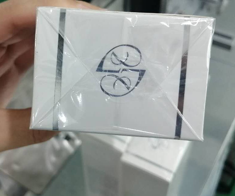 Automatic BOPP Film Perfume Playing Card Cellophane Overwrapping Machine