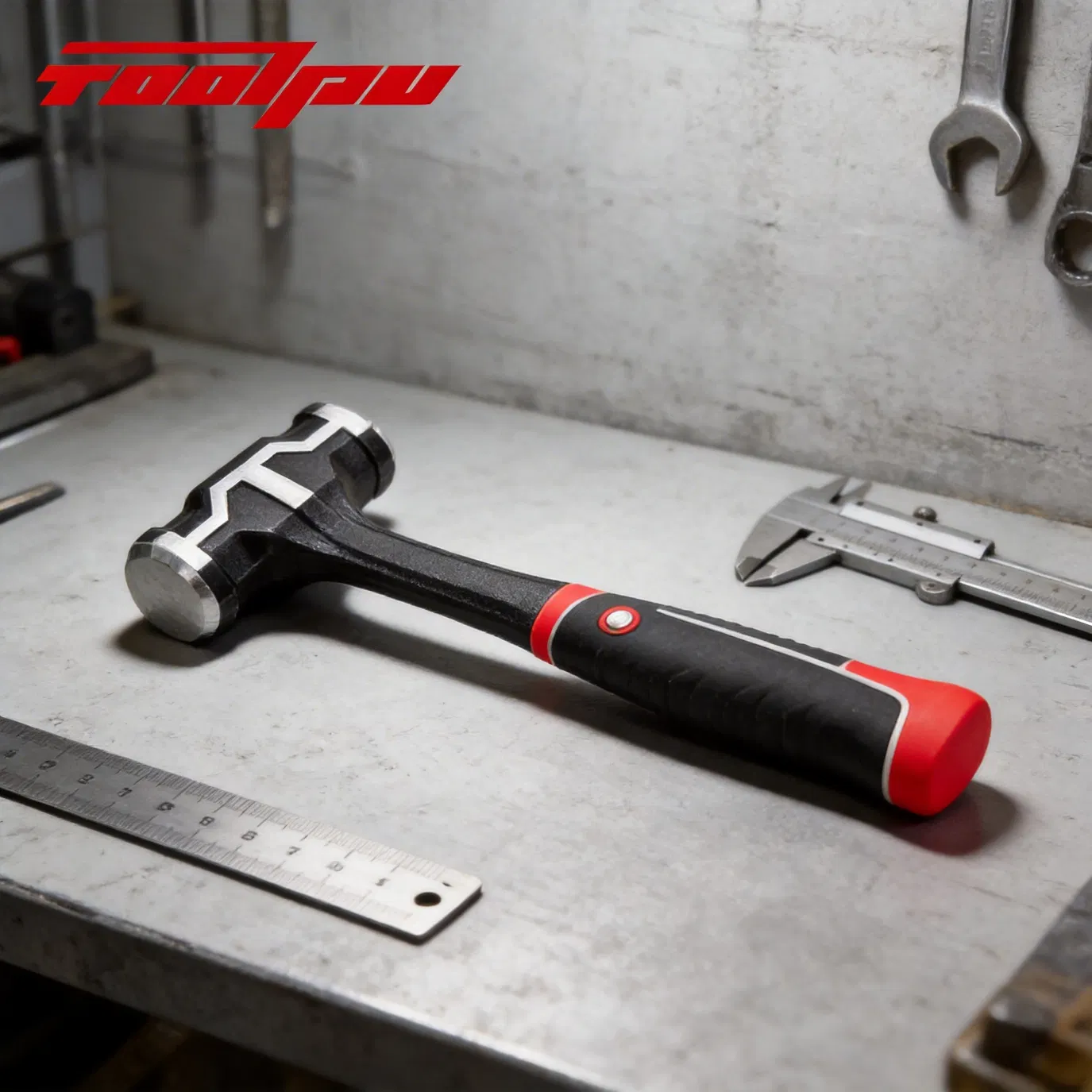 Finely Polished High-Carbon Steel Hammer for Striking