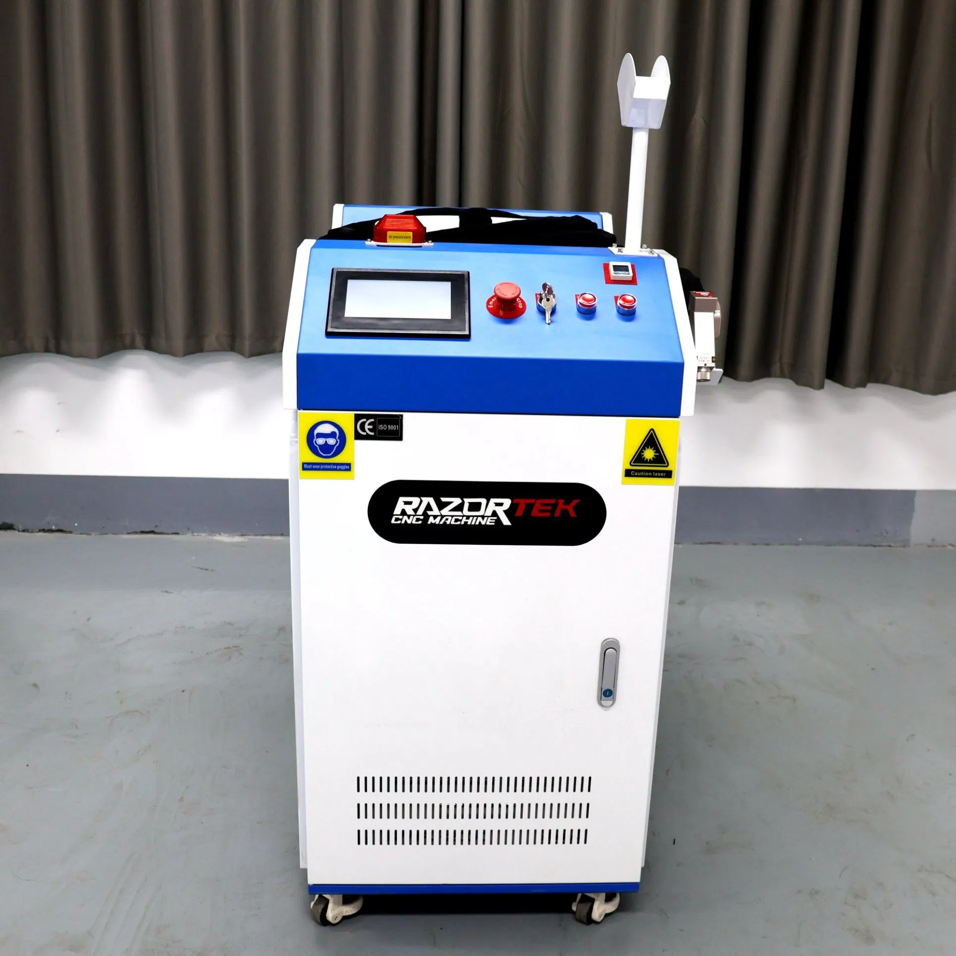 Handheld Continuous Laser Cleaner 1000W to 3000W Fiber Laser Cleaning Machine Water Cooling Metal Rust Removal Machine