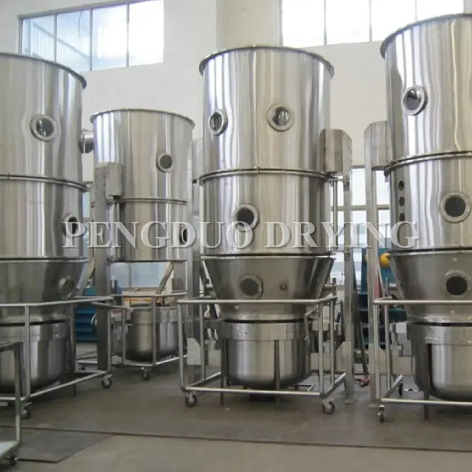 Sécheur-granulateur à lit fluidisé vertical FG