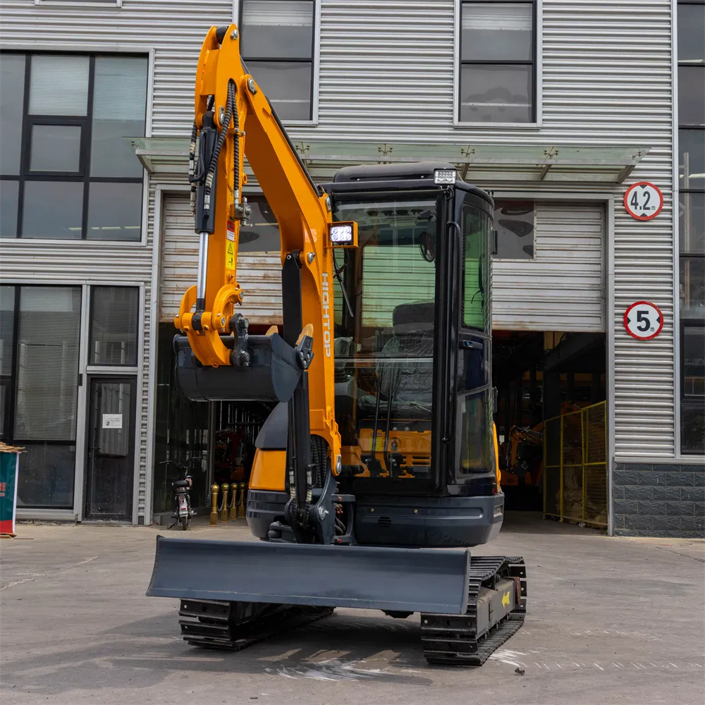 Compact Excavator with Strong Digging Force and Stable Running Performance