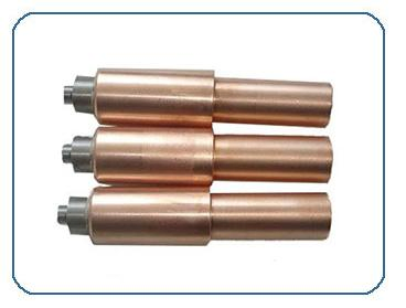 Elettrodo per saldatura a resistenza combinato con materiali in rame e tungsteno