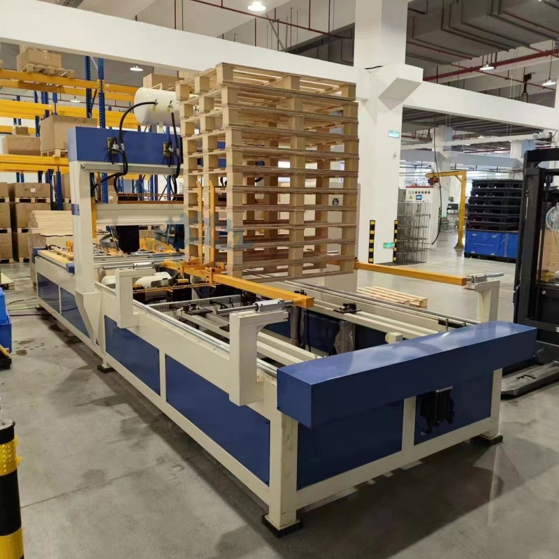 Macchina automatica per la produzione di pallet in legno per pallet UE/USA