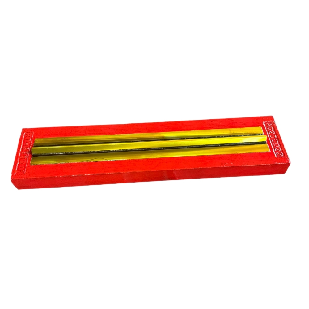 Impact Crusher Spare Parts Durable Blow Bar Not Prone to Breaking for Metallurgy Construction Mining Quarry Aggregate Hammer Plate with 26% Chrome