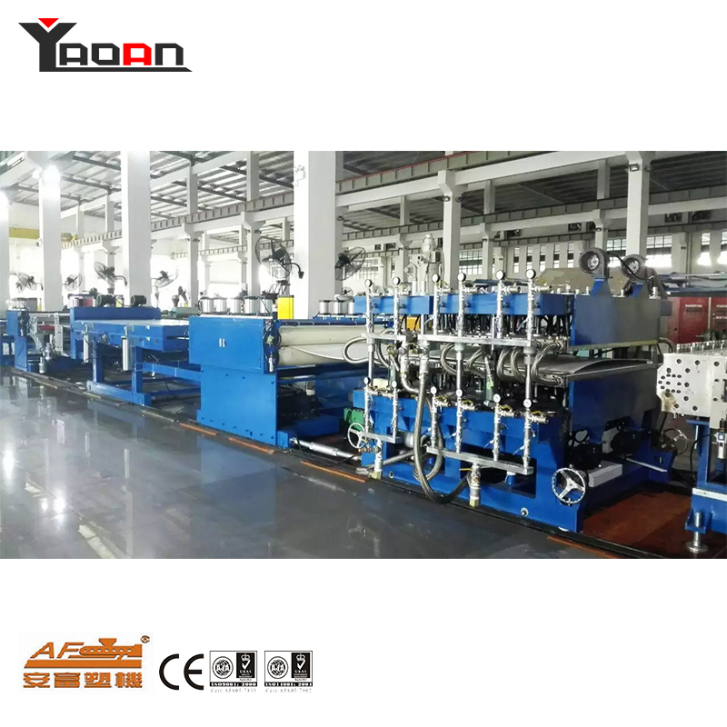 Premium Quality Hollow Shutter Sheet Extrusion Line (AF-2100)