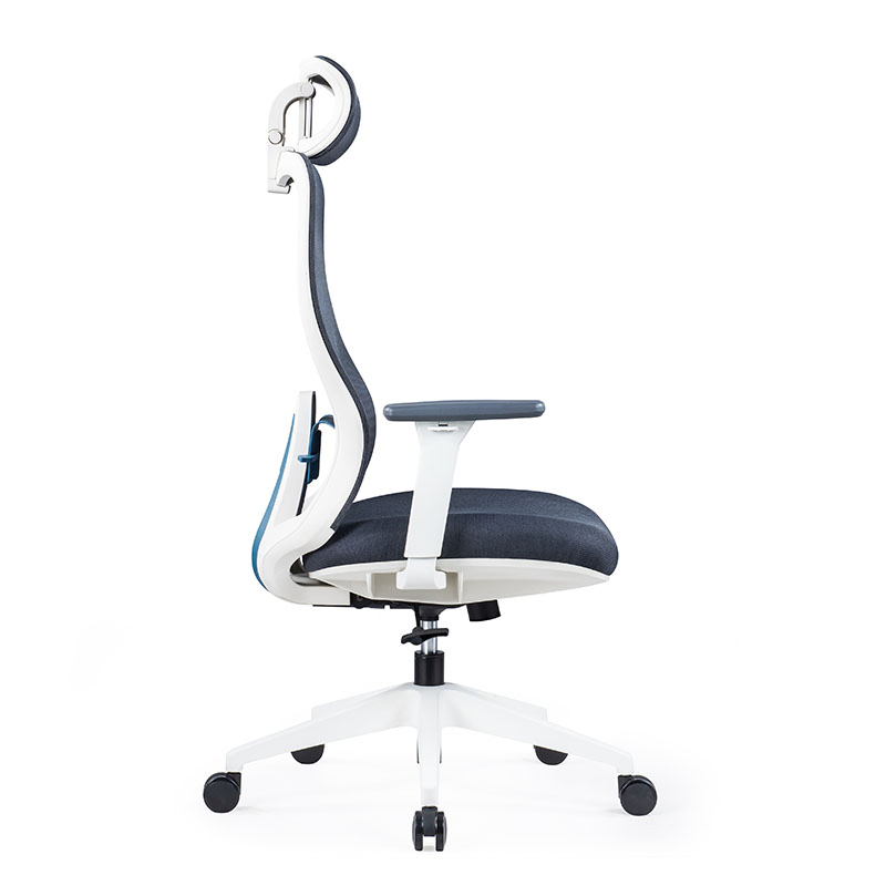 Sedia da ufficio ergonomica con poggiatesta regolabile per il massimo comfort