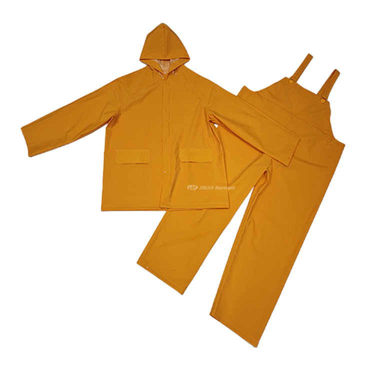 Custom Logo High Reflective PVC Polyester Waterproof Rain Suit for Outdoor