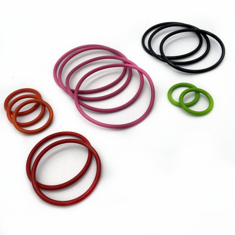 O-Ring di Tenuta in Gomma FFKM con Resistenza a Temperature Estremamente Alte fino a 300 Gradi