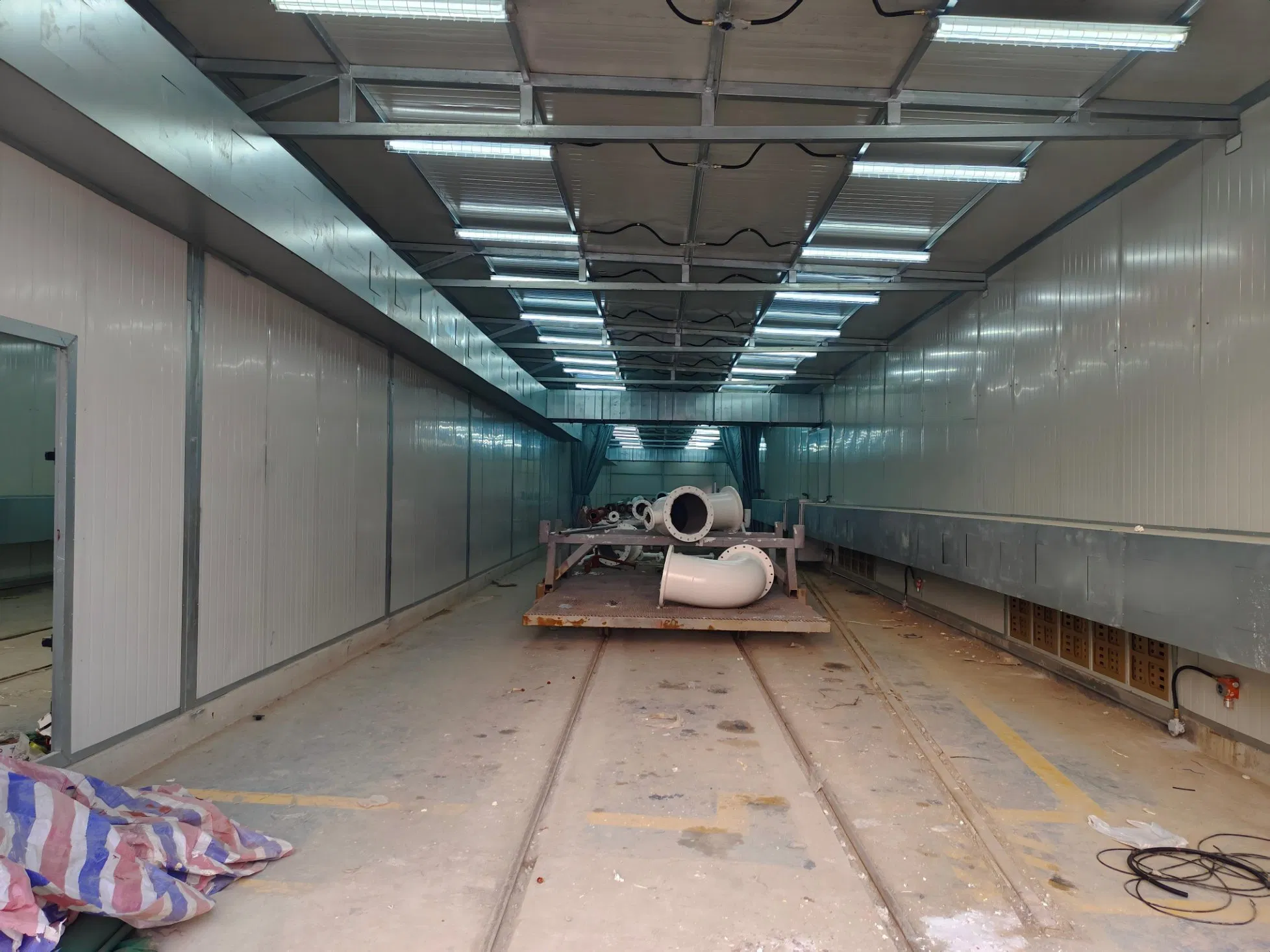 Cabina di verniciatura industriale per riscaldamento ad alta efficienza energetica per verniciatura rapida