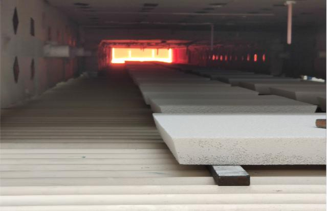 Attrezzature per la linea di produzione avanzata di filtri in schiuma ceramica