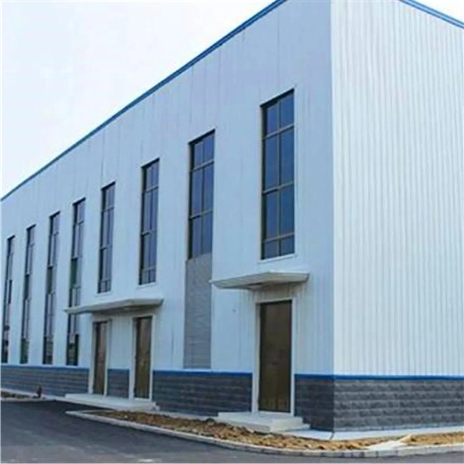 Prefabricated House Large Steel Structure Warehouse with Aluminum Windows
